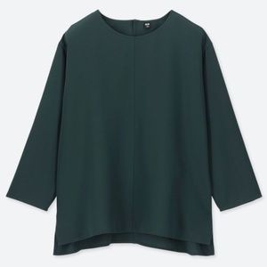NWT Uniqlo Drape 3/4 Sleeve Blouse Green